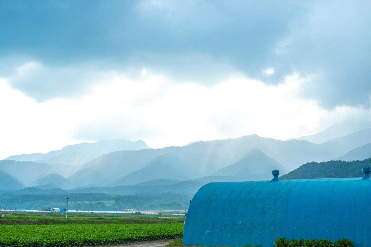 Furano Log House Farm Resort المظهر الخارجي الصورة