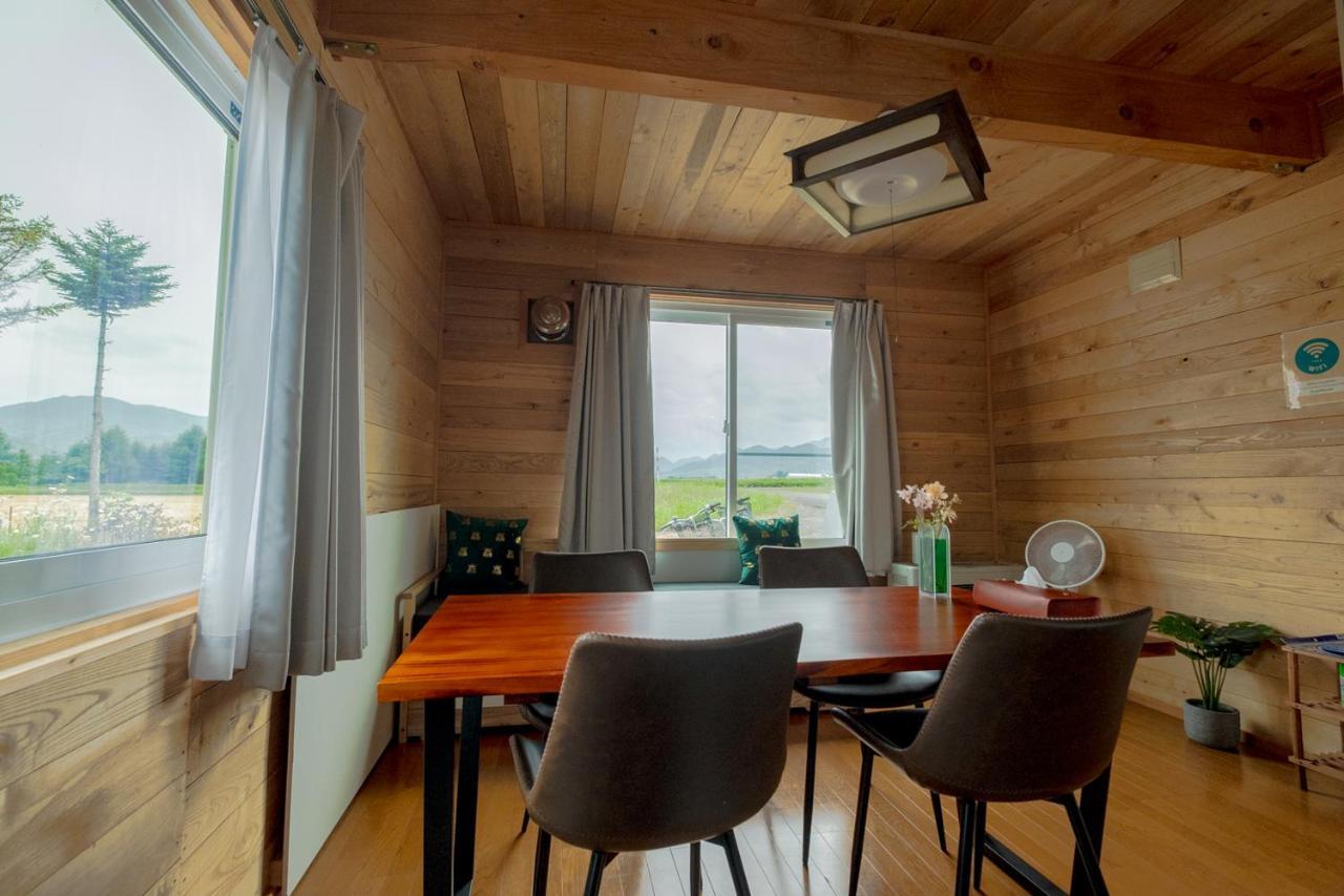 Furano Log House Farm Resort المظهر الخارجي الصورة